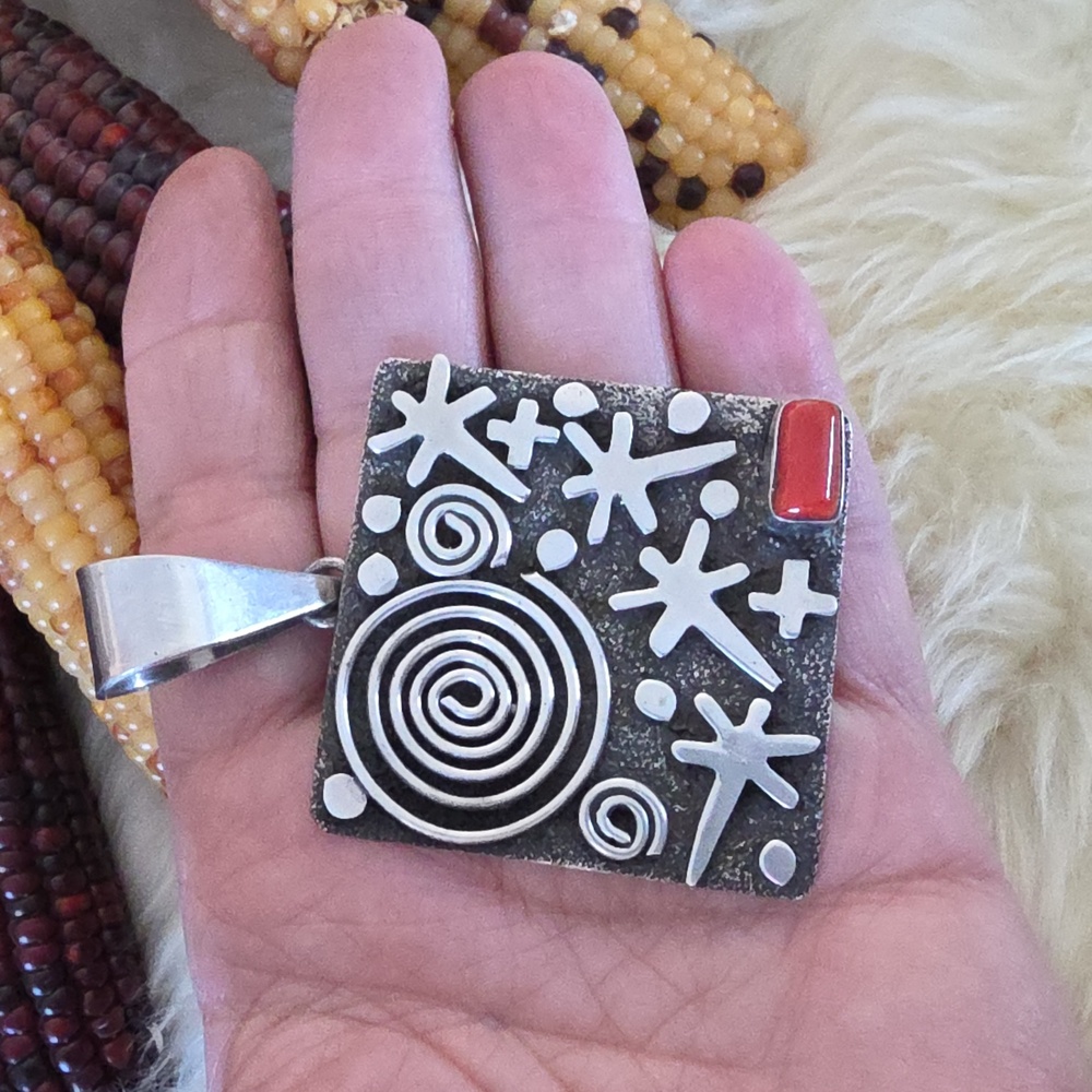 Gorgeous Native American Navajo Coral & Sterling Pendant By Alex Sanchez ❤️🩶 - Picture 10 of 12